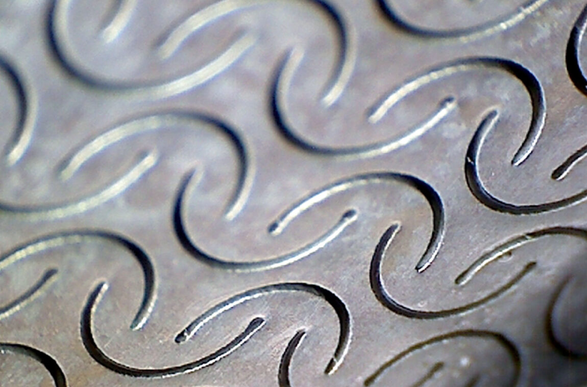 Inflotek water-jet screens
